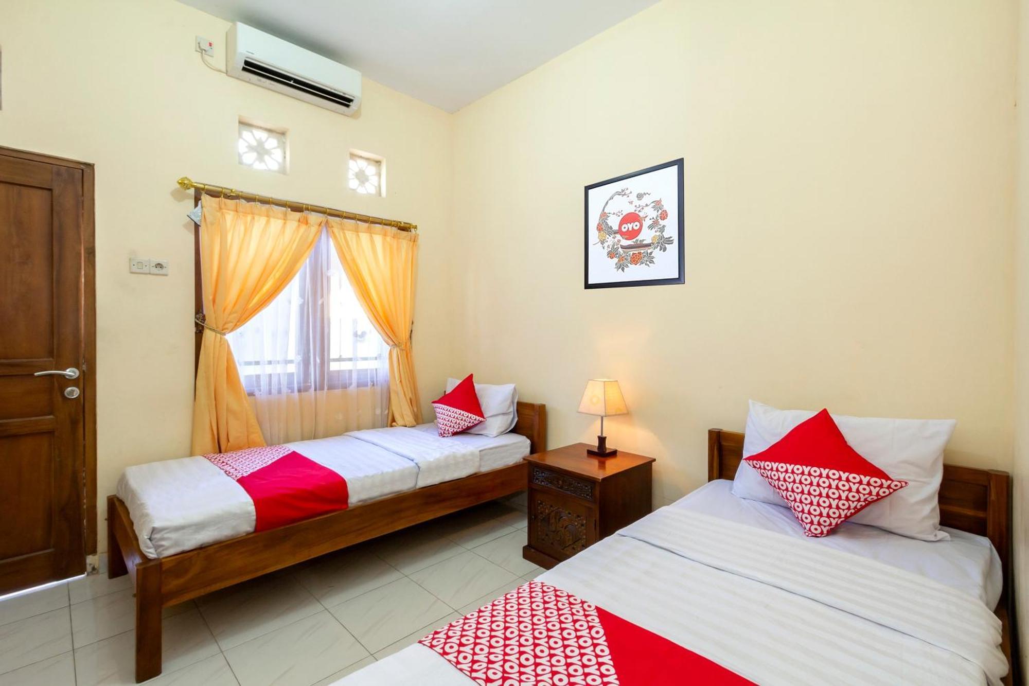Hotel Super Oyo 1150 Omah Ladrang à Kejayan Extérieur photo