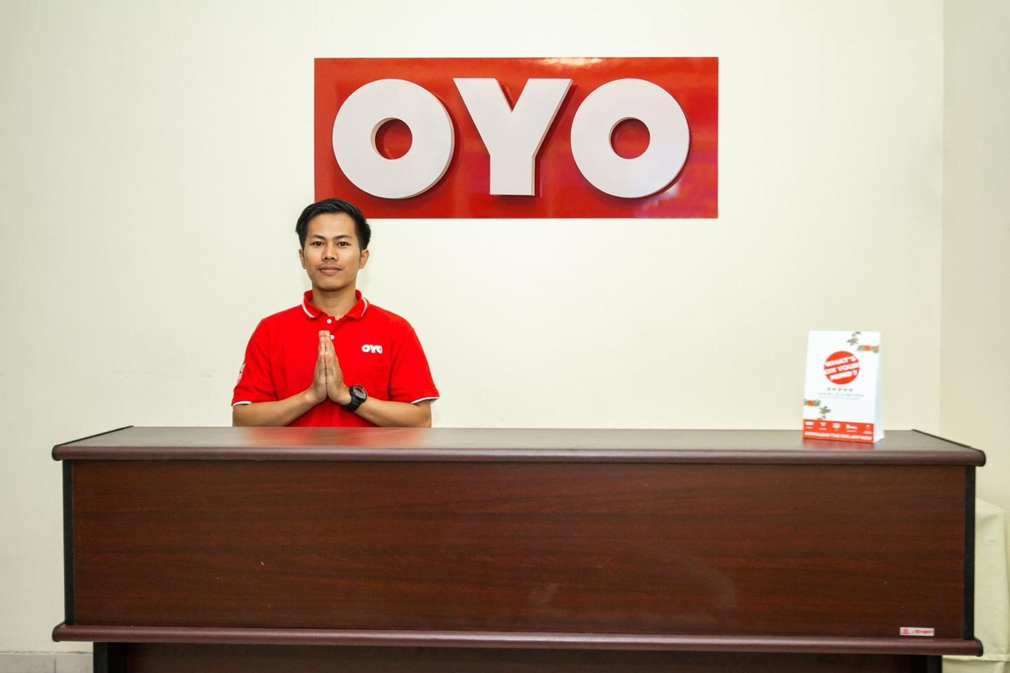 Hotel Super Oyo 1150 Omah Ladrang à Kejayan Extérieur photo